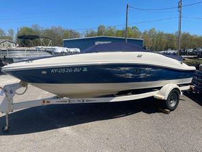 2007 Sea Ray 185 Sport