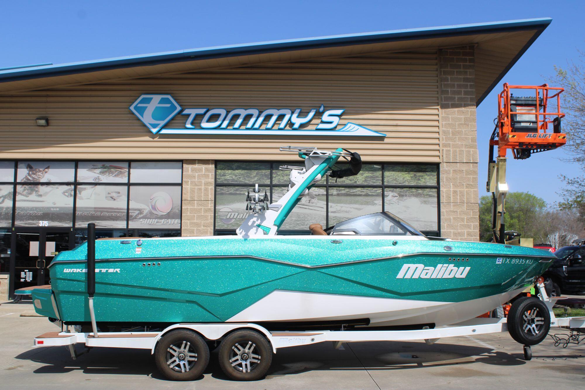 Used 2023 Malibu 25 LSV, 75057 Lewisville - Boat Trader