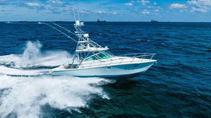 2011 SeaVee 43 Express Fisherman