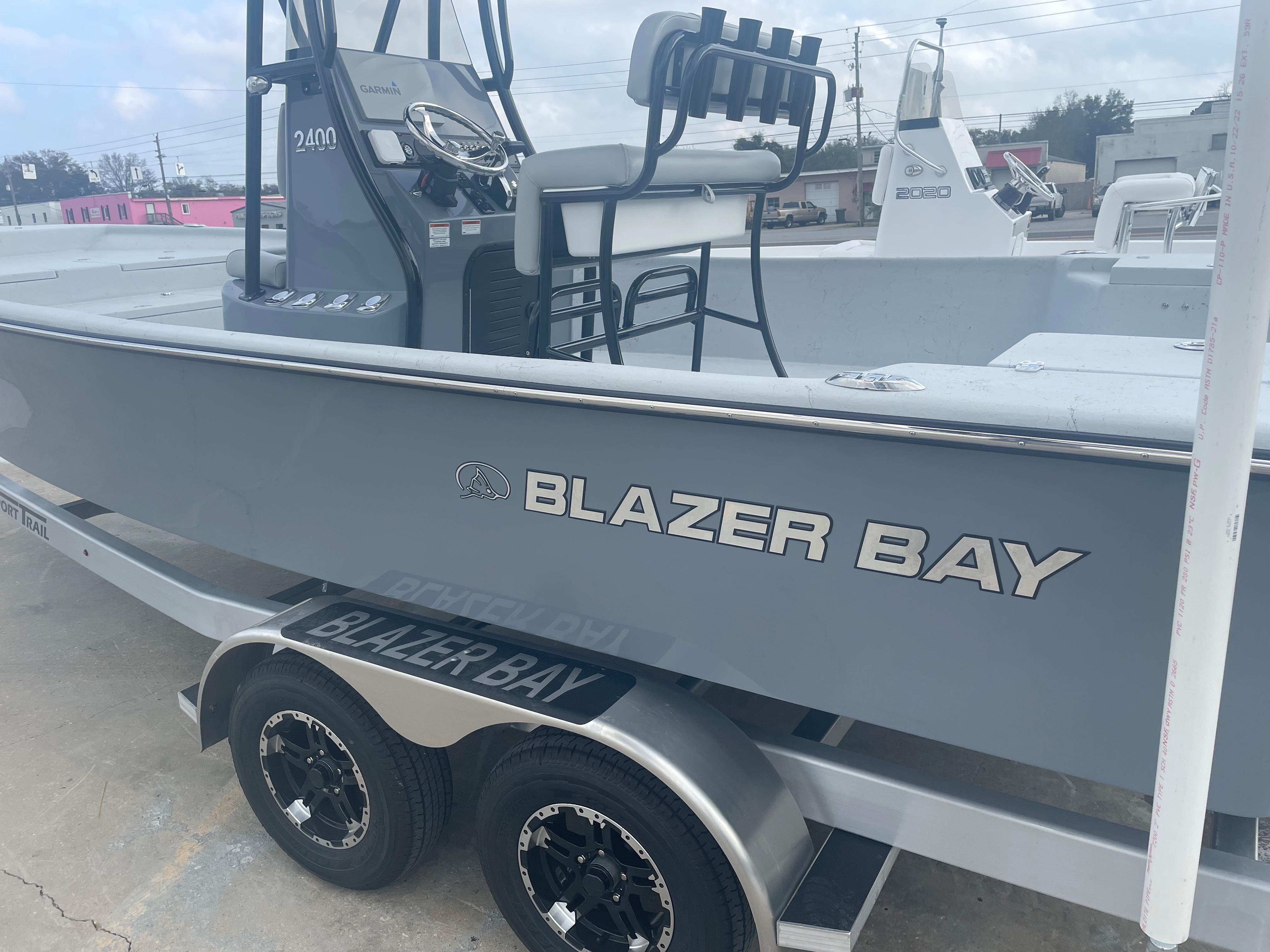 2023 Blazer 2400 Bay