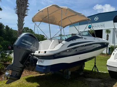 2023 Hurricane SunDeck 2200 DC OB