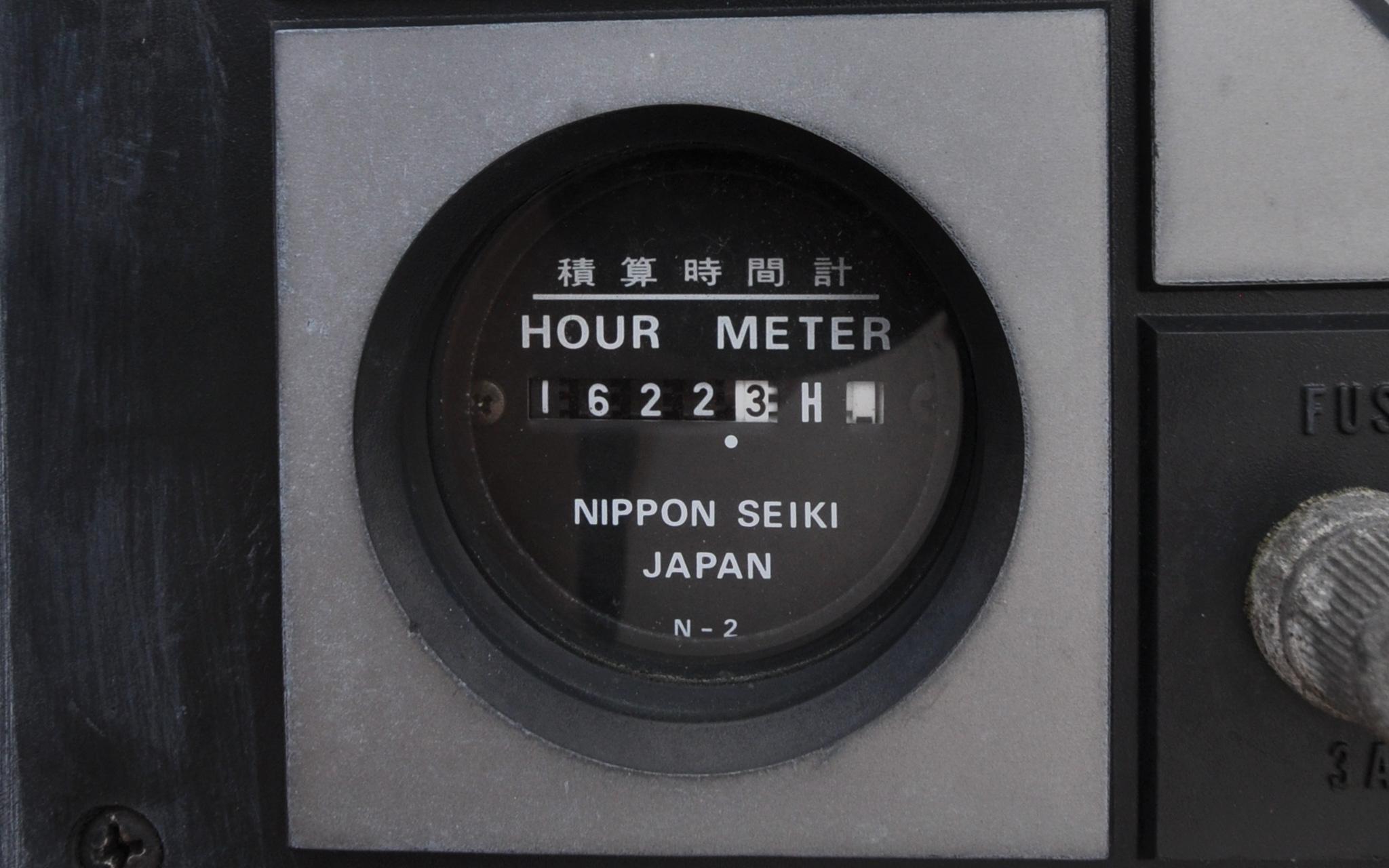 Tartan 4100 - Diamond - Helm - Engine Panel - Hour Meter