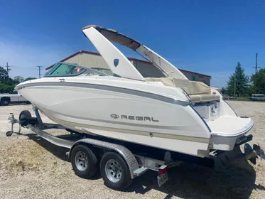 2018 Regal 22 FasDeck