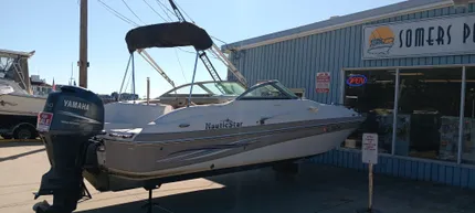 2010 NauticStar 210 DC Sport Deck