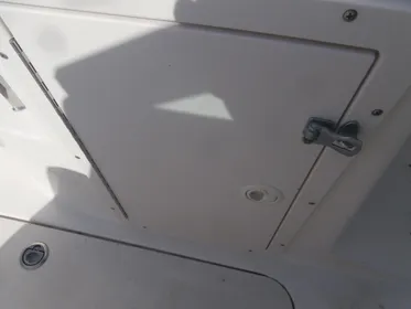 2010 NauticStar 210 DC Sport Deck