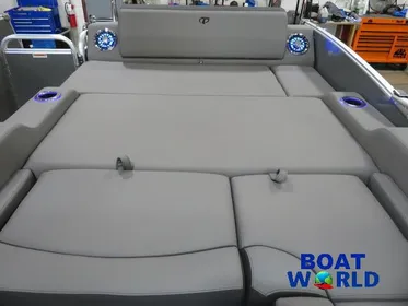 2024 Tahoe Cascade 2385 VRL Swingback Pontoon & Honda 4-Strok