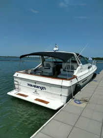 1989 Sea Ray 390 Express Cruiser