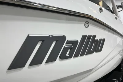 2024 Malibu Wakesetter 25 LSV