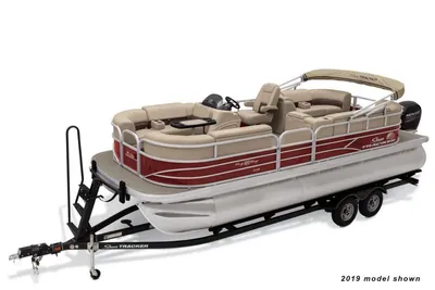 2021 Sun Tracker Party Barge 22 XP3