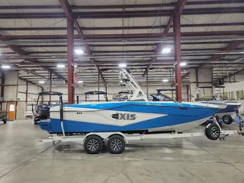 2023 Axis Wake Research T235