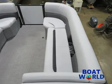 2024 Bentley Pontoons 200 LE Cruise Pontoon & Honda 4-Stroke EFI