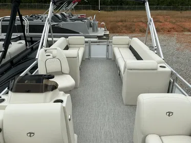 2024 Tahoe Pontoon Boats SLT Quad Lounge - 23 FT