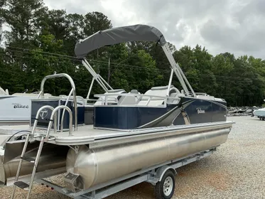 2024 Tahoe Pontoon Boats LTZ - 23 FT Rear Lounger