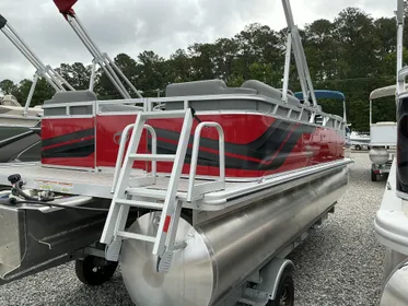 2024 Tahoe Pontoon Boats SLT Quad Lounge - 21 FT