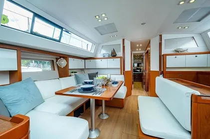 2014 Beneteau Sense 55