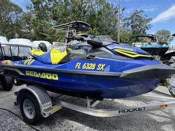 2021 Sea-Doo Waverunner Wake