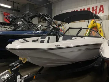 2024 Yamaha Boats SX195