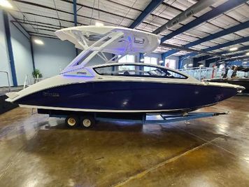 2020 Yamaha Boats 275 SD