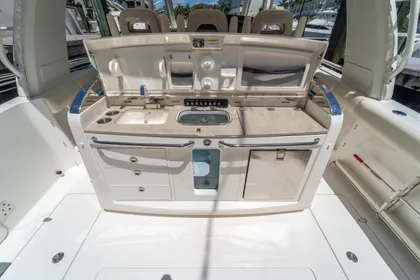 2017 Boston Whaler 420 Outrage