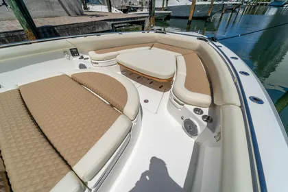 2017 Boston Whaler 420 Outrage