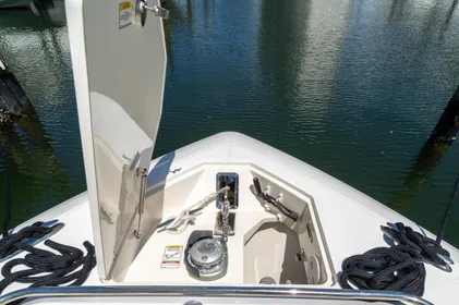 2017 Boston Whaler 420 Outrage