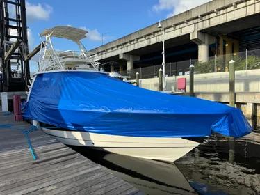 2017 Boston Whaler 420 Outrage