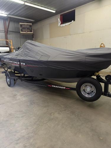 Used 2021 Tracker Pro Guide 16SC, 55379 Shakopee - Boat Trader