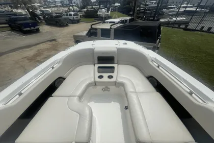 2018 Boston Whaler 270 Vantage