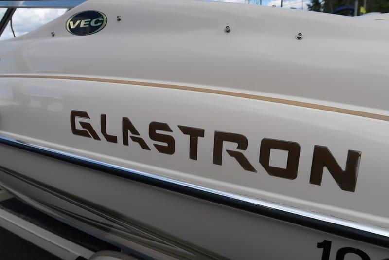 2005 Glastron 185 MX