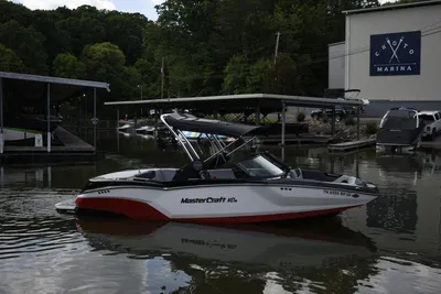 2023 MasterCraft NXT22