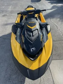 2023 Sea-Doo Waverunner GTR™ 230 BRP Premium Audio Ibr