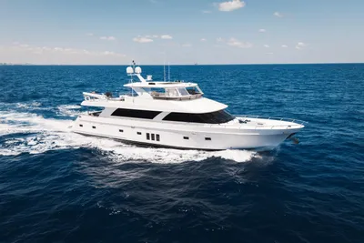 2011 Ocean Alexander 85E