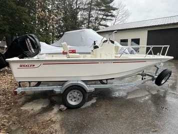 2024 Boston Whaler 150 Montauk