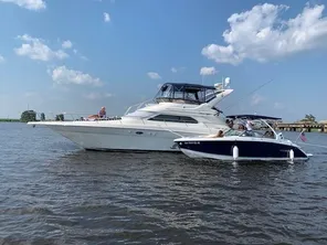 1999 Sea Ray 450 Express Bridge