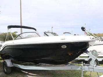 2023 Bayliner DX2000