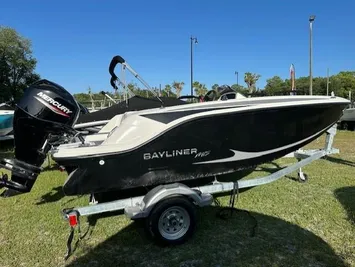 2024 Bayliner 