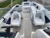 2008 Chaparral 264 Sunesta