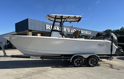 2024 Sea Hunt Ultra 234