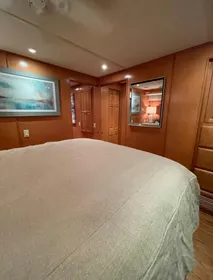 2003 Sharpe 75' Houseboat