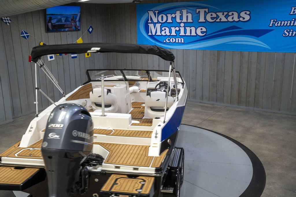 New 2023 Starcraft Svx Ob 210 Ob Dc 76106 Fort Worth Boat Trader 3144