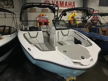 2024 Yamaha Boats AR250