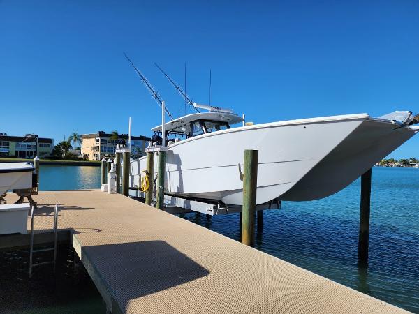 Hooked On You Yacht for Sale  42 Freeman Yachts Islamorada, FL