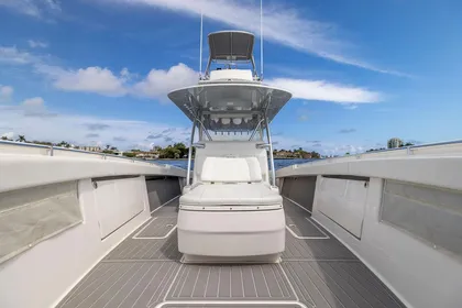 2020 Invincible 42 Open - Seakeeper