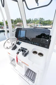 2025 Sea Hunt Ultra 265 SE