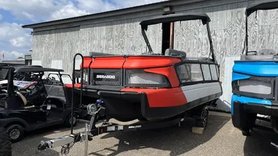 2023 Sea-Doo SWITCH CRUISE 21' 170HP - LAVA RED