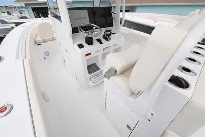 2025 Sea Hunt Gamefish 27 Forward Seating