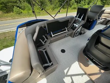 2024 Aloha Paradise 230 Double Bimini