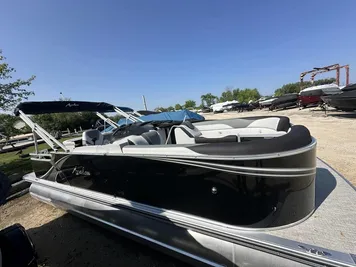 2024 Avalon LSZ Cruise II 21 FT