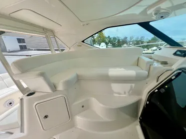 2008 Tiara Yachts 3500 Sovran