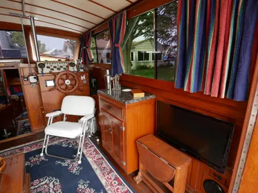 1964 Egg Harbor 37 Convertible Sedan